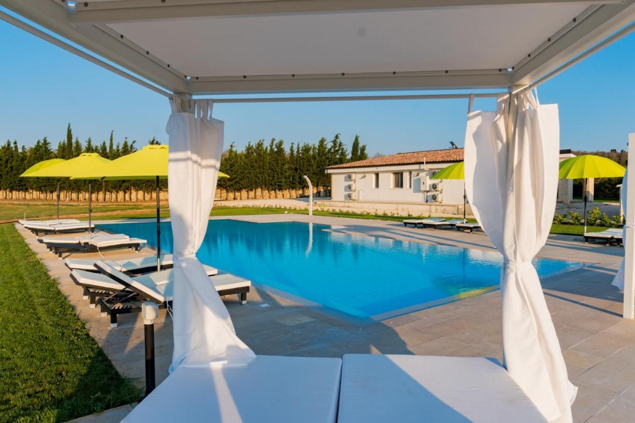 Villa Casale Cerfignano Dış mekan fotoğraf